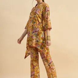 Azira Printed Tunic With Trousers Co-Ords image 4