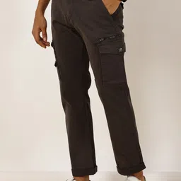 beevee Men Relaxed Regular Fit Cargos Trousers With A Belt-image-19
