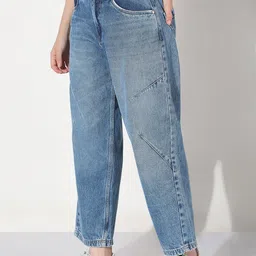 SHOWOFF Women Relaxed Fit High-Rise Light Fade Jeans image 2