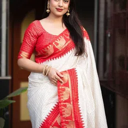 Sita Red Silk Blend Woven Design Sarees image 3