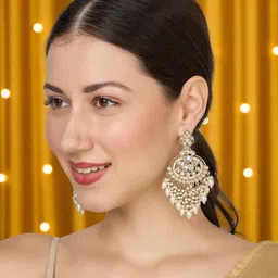 OOMPH Kundan Studded And Pearls Beaded Floral Shaped Drop Earrings image 2