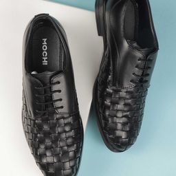 Mochi Men Textured Leather Formal Brogues-picture-26