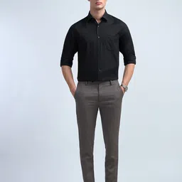 Arrow Men Liberty Solid Spread Collar Pure Cotton Formal Shirt image 3