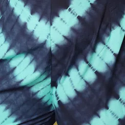 MIRCHI FASHION Plus Women Dyed Sequinned Kurta with Trousers & Dupatta image 3