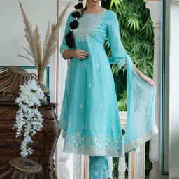 Kesarya Women Blue Ethnic Motifs Embroidered Empire Sequinned Pure Cotton Kurta with Trousers & With Dupatta image 5