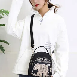 SYGA Women Graphic Backpack image 4