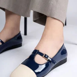 chemistry Women Bellies Sandal-picture-18