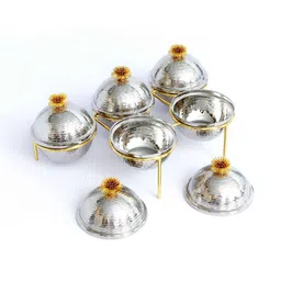 izzhaar Tureen 250ml Nut Silver & Gold Stainless Steel & Brass Serving Dish image 3