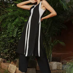 QISSA Women Colourblocked Kurta with Trousers & Cotton Blend-picture-12