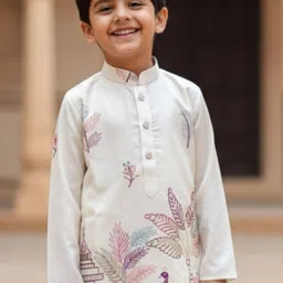 Lagorii Boys Ethnic Motifs Embroidered Regular Thread Work Kurta with Churidar image 4
