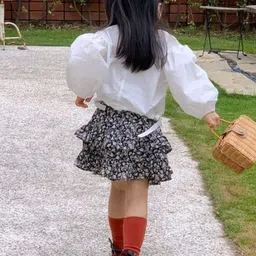 LULU & SKY Girls Floral Pattern Mini Skirt image 4