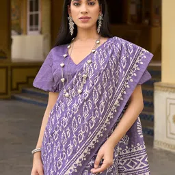 Mitera Ethnic Motifs Silk Blend Bagru Saree image 5