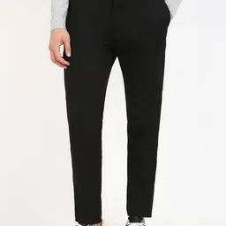 Calvin Klein Jeans Men Slim Fit Mid-Rise Chinos-picture-46