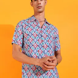 IKRASS Geometric Printed Spread Collar Cotton Shirt-picture-16