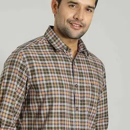 Indian Terrain Men Tartan Checks Cotton Slim Fit Casual Shirt-image-97