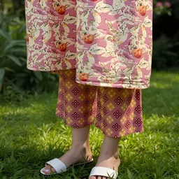 Rangita Women Floral Printed A-Line Kurta with Trousers & Dupatta image 4