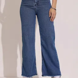 DOLCE CRUDO Women Wide Leg High-Rise Light Fade Jeans-image-73