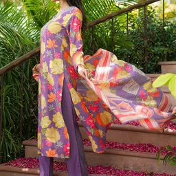 AHIKA Women Floral Printed Kurta with Trouser & Dupatta image 4