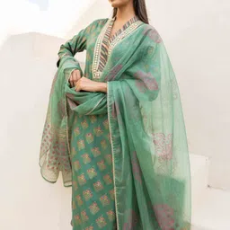 MAAND Women Ethnic Motifs Printed Kurta with Trousers & Dupatta image 2