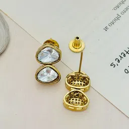 ABDESIGNS Gold-Plated Kundan-Studded Necklace and Earrings image 5