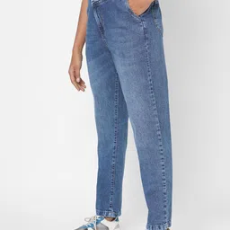 Kraus Jeans Women High-Rise Light Fade Jeans image 3