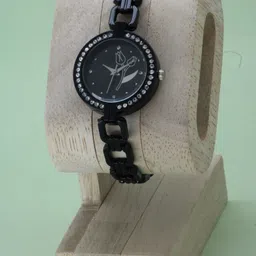 VIRAKTI Women Brass Embellished Dial & Bracelet Style Straps Digital Watch H-10-BLACK-picture-10