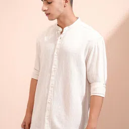 HIGHLANDER Men Opaque Casual Shirt image 4