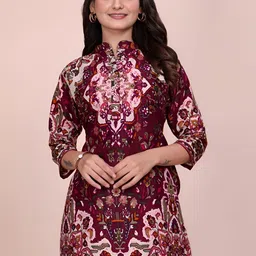 GO SRI SAREES Women Floral Printed Regular Kurta with Palazzos image 3