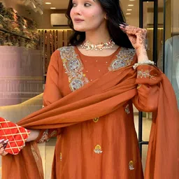 J.KANJI Women Ethnic Motifs Embroidered A-Line Kurta with Trousers & Dupatta image 4
