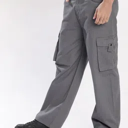 Bene Kleed Men Solid Cargos Trousers image 3