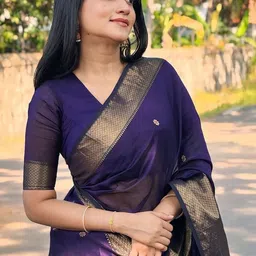 Mitera Woven Design Zari Handloom Banarasi Saree image 3