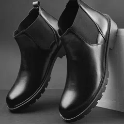 The Roadster Lifestyle Co. Men Round-Toe Mid Top Outdoor Blocked Heeled Chelsea Boots-picture-51