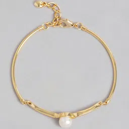 Estele Women Pearls Gold-Plated Cuff Bracelet image 4