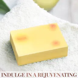 Just Herbs 360 Beauty Saffron & Malai Hydrating Bathing Bar - 100g image 3