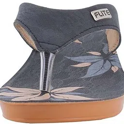 flite Women Flip Flops image 4