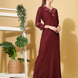 9shines Label Notched Neck Embroidered Maxi Nightdress image 5