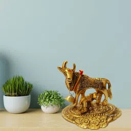 elitetouch kamdhenu Cow with Calf Brass Idol Cow Nandi Idol Antique Home Décor Gift Items Decorative Showpiece - 8 cm-picture-25