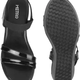 metro Women Wedges Sandal image 3