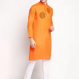 DEVOILER Ethnic Motifs Printed Band Collar Kurta With Trousers image 5