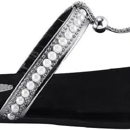 blinder Women Flats Sandal image 3