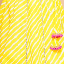 Bitiya by Bhama Girls Embroidered Ready to Wear Lehenga & Blouse With Dupatta image 3