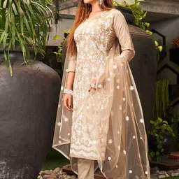 Tikhi Imli Floral Embroidered Chikankari Pure Cotton Kurta with Trousers & Dupatta image 3