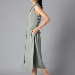 W Green & White Floral Embroidered Shirt Midi Dress image 4