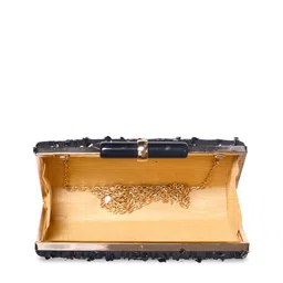 ARTKLIM Black Embroidered Embellished Box Clutch image 3