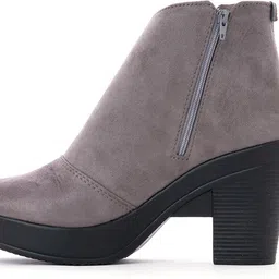 khadim's Casuals For Women image 2