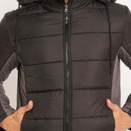 vero amore Men Colorblock Quilted Jacket image 4