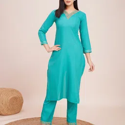 women basket Women Cotton Blend Kurta Pant Set image 3