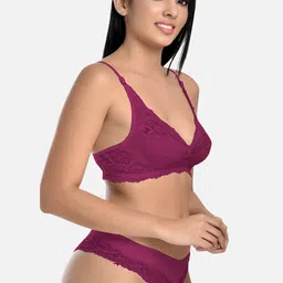 StyFun Pack Of 2 Lace Net Non Padded Bra & Mid-Rise Brief image 4