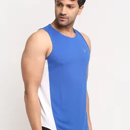 Invincible Contrast Vest image 4