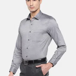 Turtle Men Grey Slim Fit Solid Formal Shirt image 3